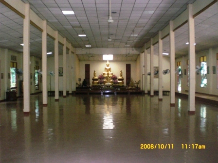 Interior de la sala de meditación